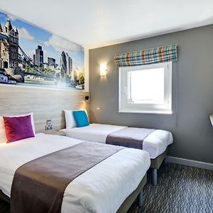 Zimmer mit zwei Einzelbetten